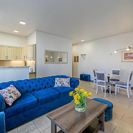 Apartment Heart
