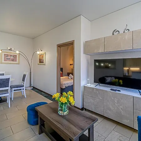 Apartment Heart